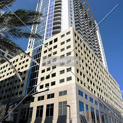 Solaire at the Plaza by Jorge Molina