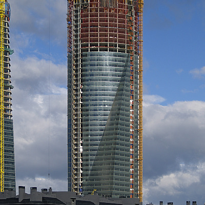 Torre Espacio by Cesar Serrano