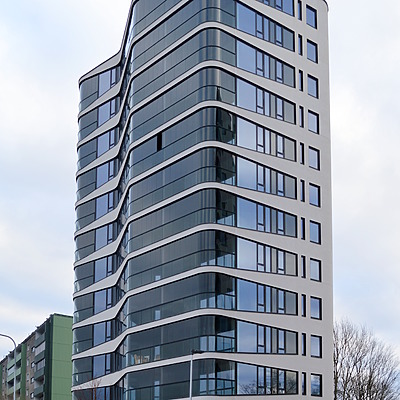 Lasnamäe 4c by Huopa