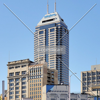 Salesforce Tower by Ryan Hildebrand