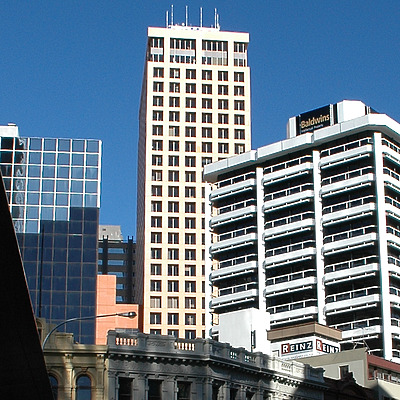Copthorne Hotel Plimmer Towers by John Bek