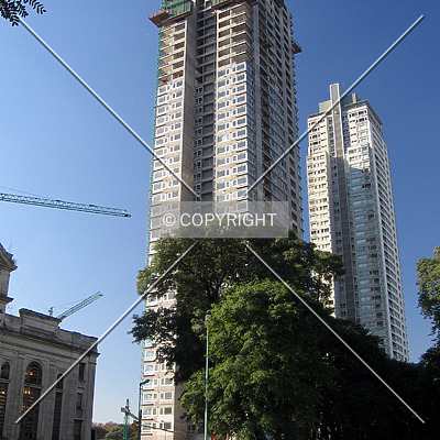 Torre del Boulevard by Maximiliano Buono