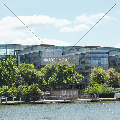 Allianz-Kai by Nephilim