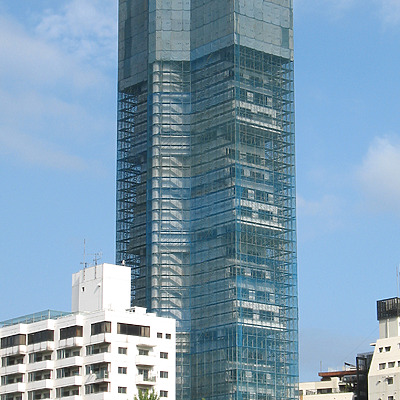 Hotel Sofitel Tokyo by Kevin Hemphill