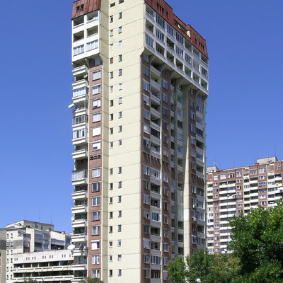 Zona B-5, Block 3 by Kaloian