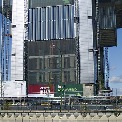 Torre Caja Madrid by Cesar Serrano