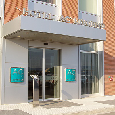 Max Hotels & Resorts by Edoardo Marchetti