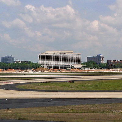Renaissance Concourse Hotel Atlanta by Ryan Hildebrand