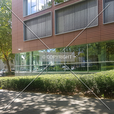 Allianz-Kai by Nephilim