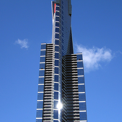 Eureka Tower by Wilson Ling