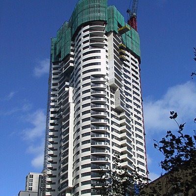 Meriton Tower by John Bek