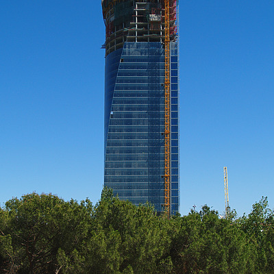 Torre Espacio by Cesar Serrano