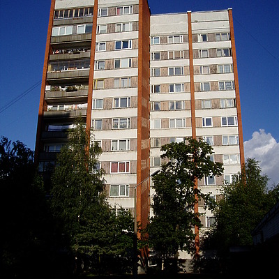 Veca Jurmalas gatve 1b by Laurijs Svirskis