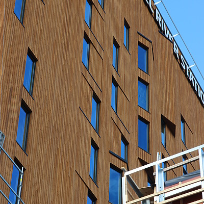 Quality River Station Hotel by Kjetil Balog