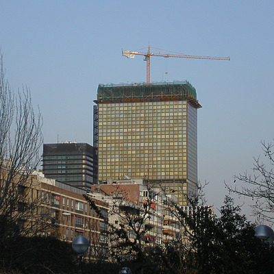 Edificio Windsor by Cesar Serrano