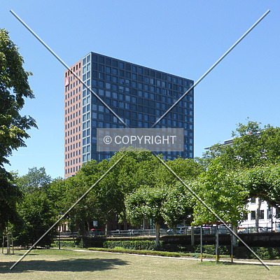 Hochhaus MainForum by Nephilim