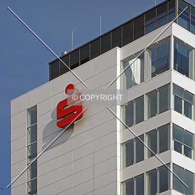 Sparkassen Informatik Hochhaus by Nephilim