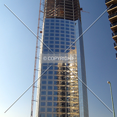 Torre Repsol YPF by Maximiliano Buono