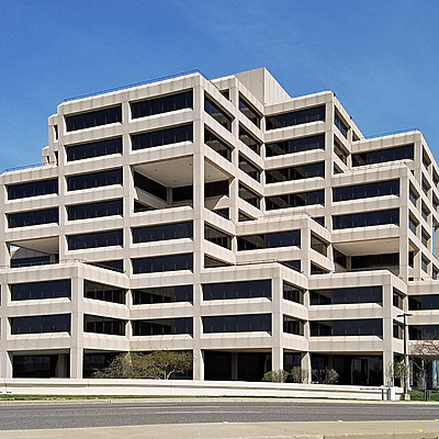 Edward Jones Building by Ryan Hildebrand