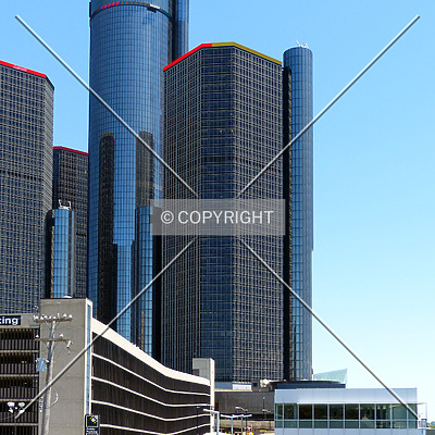 Renaissance Center 400 Tower by Nate Lindsey