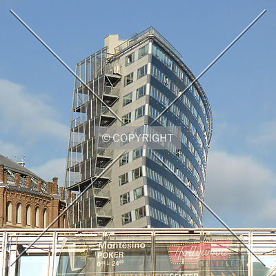 Schild - Gasometer B by Nephilim