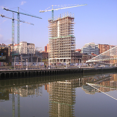 Isozaki Atea I by Mikel Allende