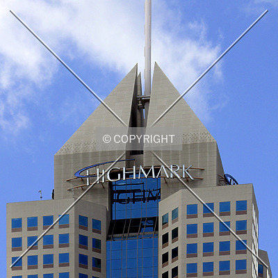 Fifth Avenue Place by Chris Patriarca