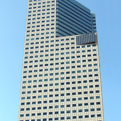 Suntec City Tower 4 by Horst Kiechle