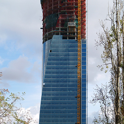 Torre Espacio by Cesar Serrano
