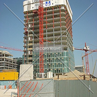 Hochhaus Uptown München by Nephilim