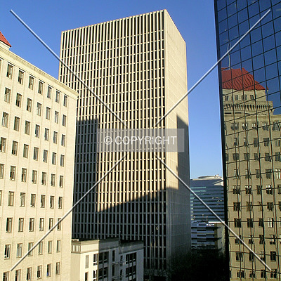 Standard Insurance Center by Serdica