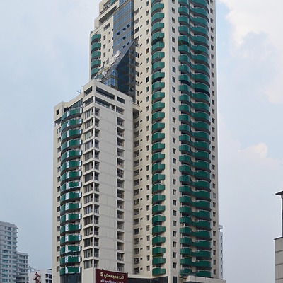 Las Colinas by Huopa