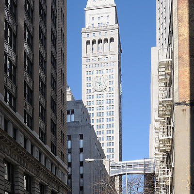 Metropolitan Life Tower by David Guija