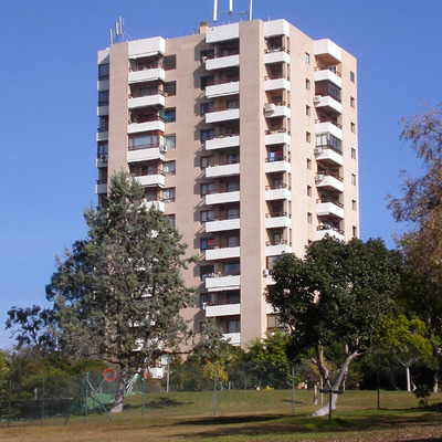 Edificio Zumaya by Cesar Serrano