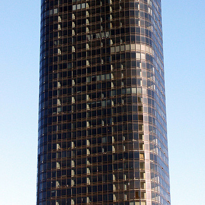 Solow Tower Apartments by Nate Lindsey