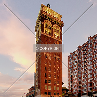 Phillips Tower by Ryan Hildebrand