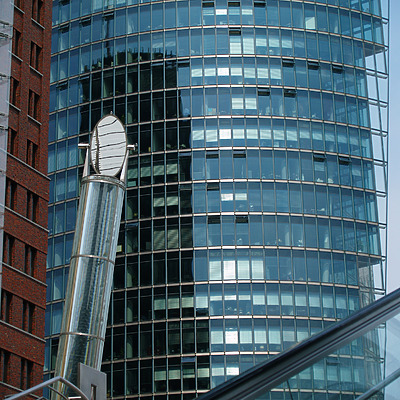 Bahn Tower by Cesar Serrano