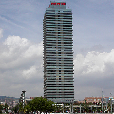 Torre Mapfre by Cesar Serrano