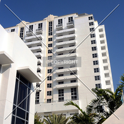 Loews Miami Beach Hotel South Beach by Jorge Molina
