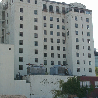 Hilton Capitol Center by Rodney Gunn