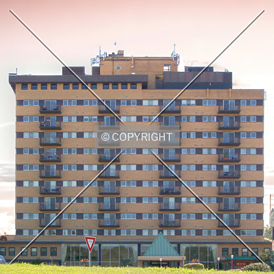 Brentmoor Apartments by Ryan Hildebrand