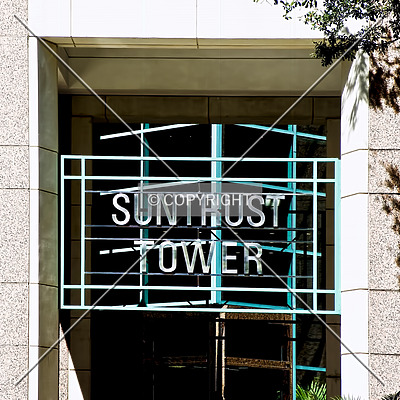 SunTrust Center by Jorge Molina
