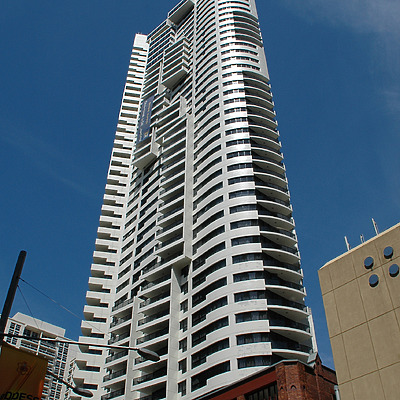 Meriton Tower by John Bek