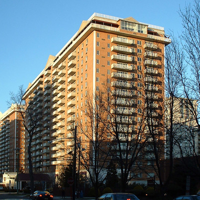 Oakwood Excelsior I by John Cahill