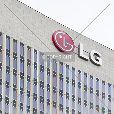 LG Tower by Nephilim