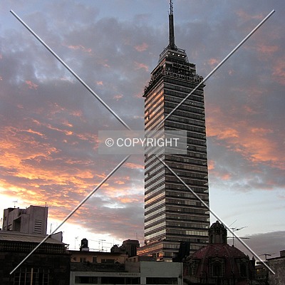 Torre Latinoamericana by Luis Ibáñez