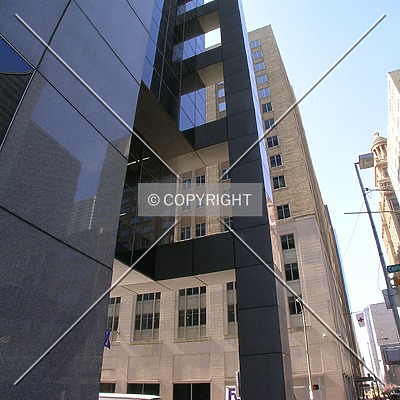 600 Travis by Serdica