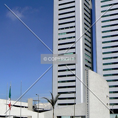 Torre JV I by Luis Ibáñez