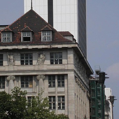 Internationales Handelszentrum Berlin by Cesar Serrano
