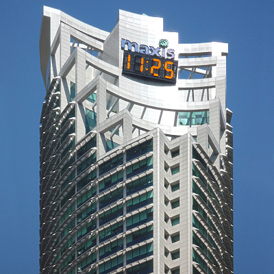 Menara Maxis by Wilson Ling